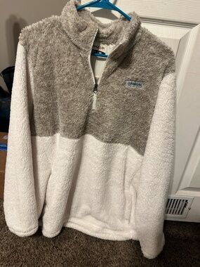 Magellan Outdoors Two-Tone Cream and Taupe Plush Quarter-Zip Fleece